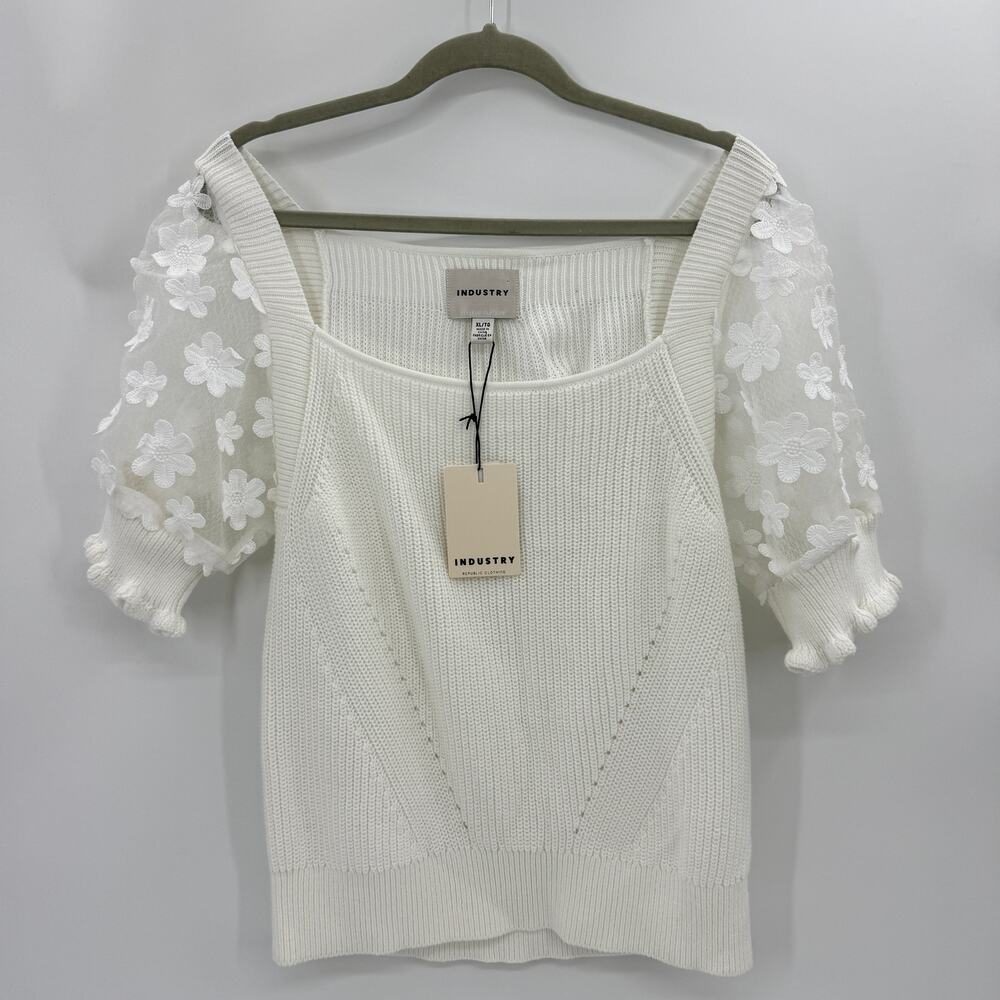 New INDUSTRY Square Neck Knit Top Sz XL Floral Appliqué Sleeve Cottage Feminine